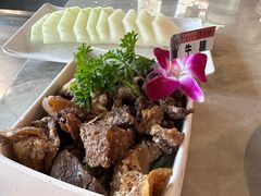-三头牛·潮汕牛肉生蚝火锅 (夏湾店)