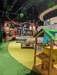 -幻贝家儿童乐园(武汉永旺梦乐城店)