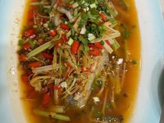 -盐与味葱葱鲫鱼•自贡菜江湖菜(春熙店)