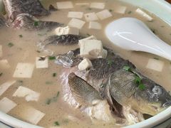 -胡子饮食店