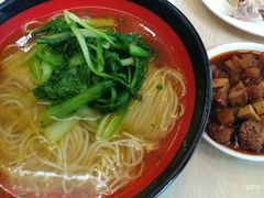 鸡骨酱面-泰煌鸡·上海白斩鸡·沪菜(平利店)