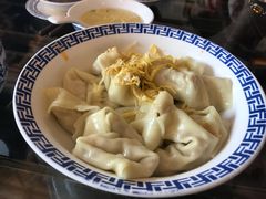 -笑来喜馄饨小笼工坊店(湖滨街店)
