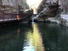 -龙潭大峡谷