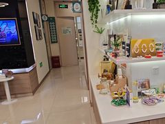 -维乐口腔(美维云门诊陆家嘴店)
