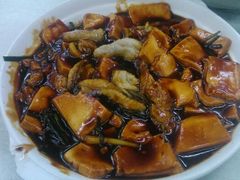 黄鱼烧豆腐-明呈黄鱼面馆(斜土路店)