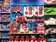 -潮品挚尚(五角场苏宁易购店)