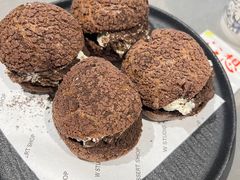 -W COLLECTIVE  DESSERT SHOP