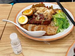 -瑞霖·隆江猪脚饭