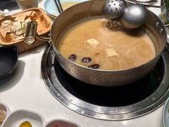 -洪氏嗨捞·猪肚鸡火锅(阳光天地店)