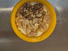 -满记甜品(巴黎春天宝山店)