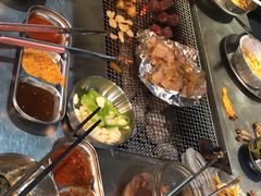 -马路牙子烧烤音乐酒馆(望京店)