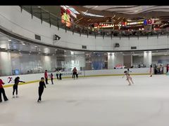 -冰纷万象滑冰场(沈阳万象城店)