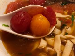 -天下三绝 牛肉面/红酒