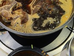 -运气牛自助酱大骨火锅(南京东路店)