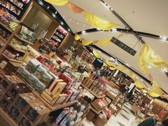 -诚品(信义店)