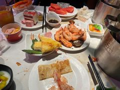 -领鲜活海鲜榴莲自助火锅(东门店)