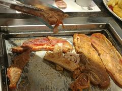 带骨猪扒-阪尚皇·原切牛排·烤肉火锅自助(北京路店)