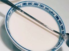 -新大咀港式茶餐厅(宝山万达店)