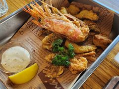 混合炸海鲜-LENBACH兰巴赫西餐啤酒坊(大连东港店)