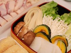 -润园四季椰子鸡火锅(南山海岸城店)
