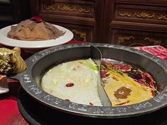 -袁老四老火锅(盘龙城店)