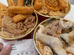 -鹤江桥·红油牛肉粉(SKP店)