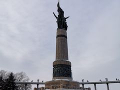 -人民防洪胜利纪念塔