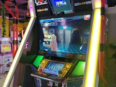 -直通车欢聚中心(崇州万达店)