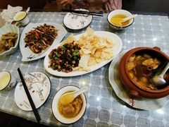 -小厨子私房菜·云南美食店