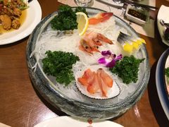 -青瓦餐厅·生鱼片·韩园烤肉(西塔店)