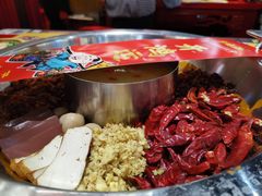 -谭鸭血老火锅(七宝万科广场店)