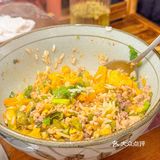 酸汤煮肉沫贡菜泡饭，很好吃[强]