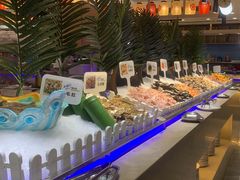 -锤头鲨毛肚海鲜烤肉自助餐厅(国购广场店)