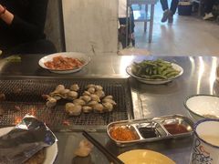 -马路牙子烧烤音乐酒馆(望京店)