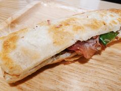 精肉驴火-驴世家驴肉火烧·凉皮·胡辣汤(五道口店)