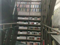 -钟书阁(群光广场店)