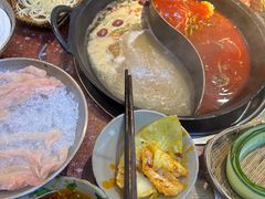 -赵美丽·重庆社区火锅·直营店(火车东站·中豪国际店)