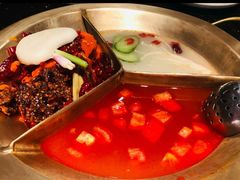 -周师兄大刀腰片火锅(洪崖洞旗舰店)