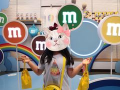 -m豆巧克力世界(上海世茂广场店)