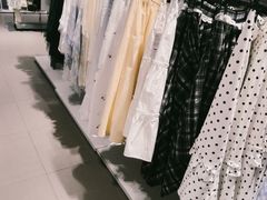 -唯品会(北京国瑞城店)