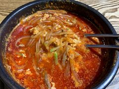 -吴草鸡爪오초닭발韩食堂(融恒盈嘉中心店)