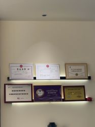 -重庆宝丽医疗美容