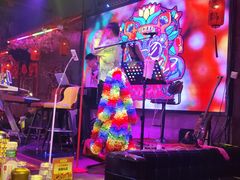 -喜鹊音乐酒馆(西街店)