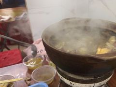 -威邵鸡煲(西华路总店)