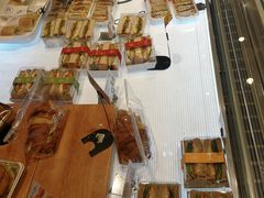 -巴黎贝甜(大宁国际商业广场店)