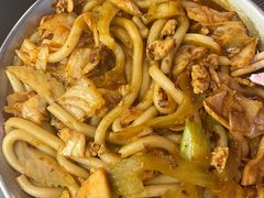 -满格嗦新疆椒麻鸡火锅.炒米粉(川大江安校区店)