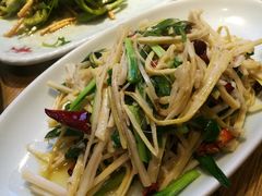 -钟记家菜(红专南路店)