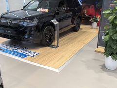 -上海冠松上汽大众4S店