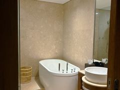 -南京商茂国际酒店(新街口德基广场店)