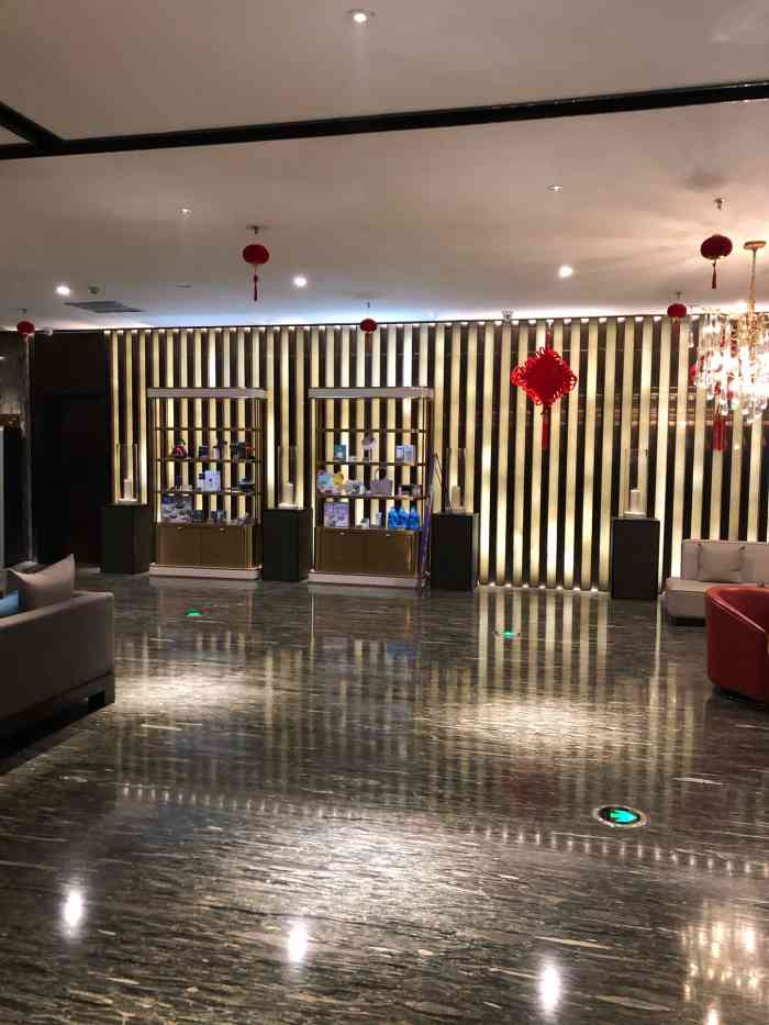 绿波廊永乐汇商务洗浴会馆-"一如既往的好,环境卫生,服务周到,价格实.